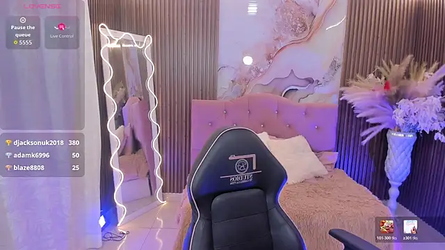 Živý XXX chat SABRIINA_TAY