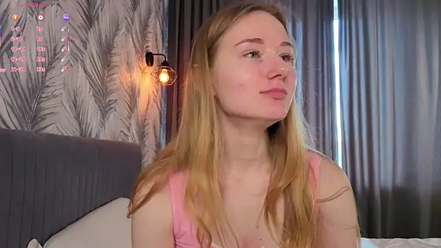Онлайн чат XXX ElvinaRose
