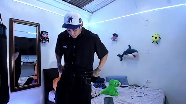 Bull__fitのライブXXXチャット