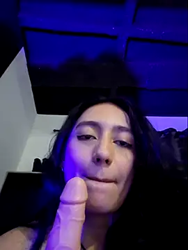 Eveelync25_ Chat XXX live