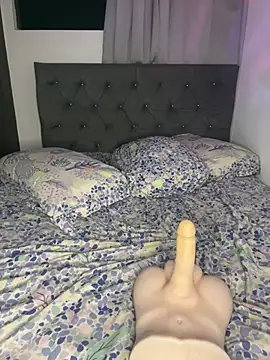 LalitaQueen Show in webcam