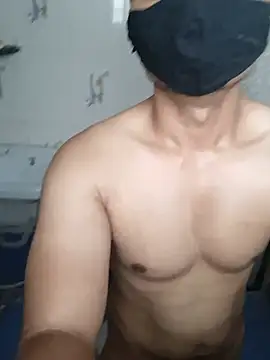 adil_cute 在線直播表演