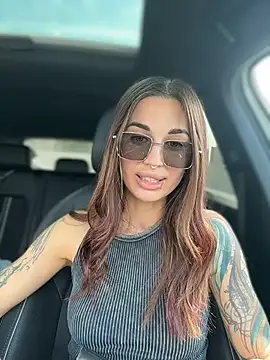 Chat XXX ao vivo de Charming_Ritta