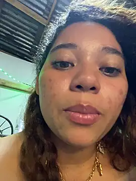 Chat +18 de Rico02j ao vivo