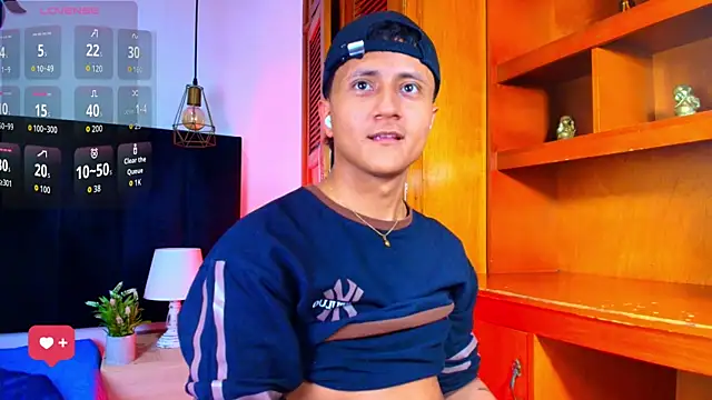 Thiago_Nova Live XXX-Chat