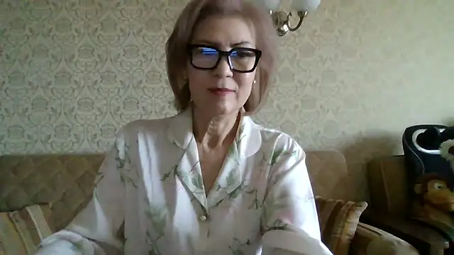Elegant00Lady Chat XXX in diretta