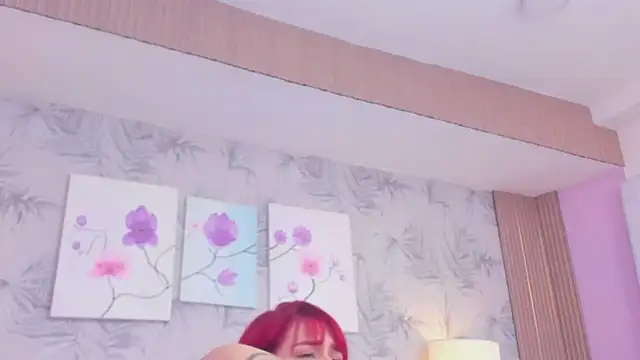 CherryTayloor Adlı Modelin Canlı XXX Sohbeti