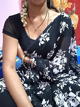 Rosely-rosely Chat XXX in diretta