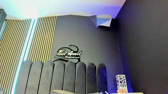 Nicolette_ks_ 现场XXX聊天