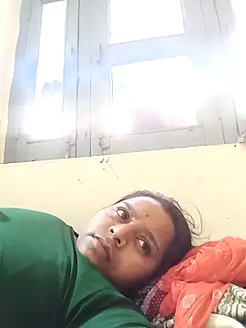 Chat +18 de Ashma2 ao vivo