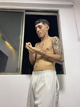 Živý XXX chat NikoStone_