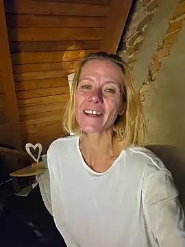 Czat XXX na żywo – yola181