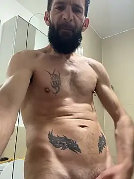 Michel_huge élő XXX-chatje