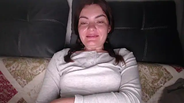 _JustmeHere_ – Live XXX-chat