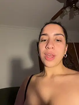 Souphicherry's Live XXX Chat