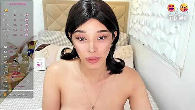 Chat XXX en directo de TsHeartXxx