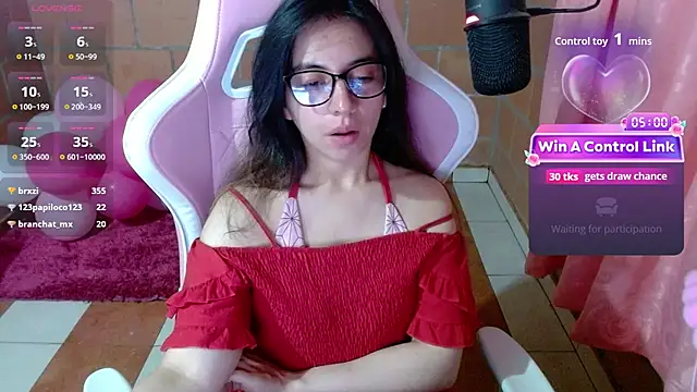 Онлайн чат XXX Maggie_Fox3