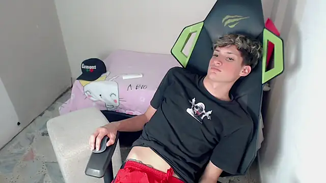 Pablito_juniorn Live XXX chat