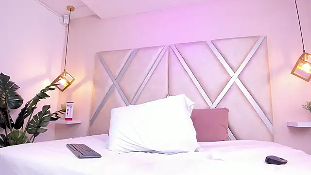 Živý XXX chat Clarentz