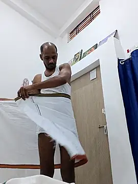 دردشة Daddyishere_19 الجنسية المباشرة