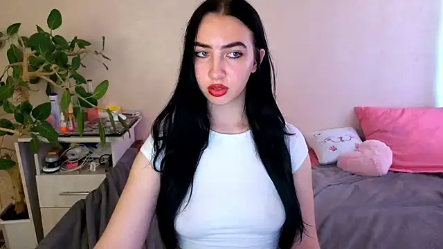 WildKittenX_ 现场XXX聊天