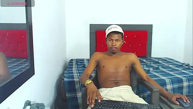 gregoryhoot's Live XXX Chat