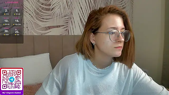 Lizzyvega 现场XXX聊天