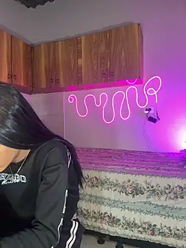 violeta_E_: απευθείας συνομιλία ΧΧΧ