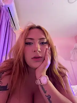 MiaAdams21: απευθείας συνομιλία ΧΧΧ
