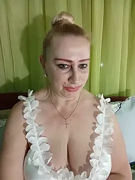 Esenia505's Live XXX Chat