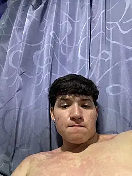 BigLatinGuy live XXX chat