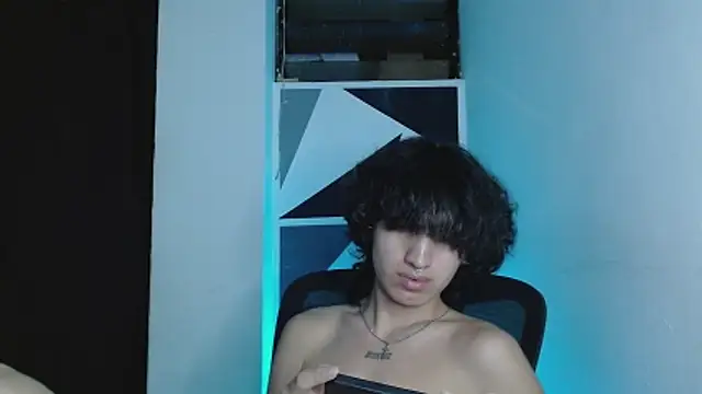 Chat XXX en directo de littlextreme