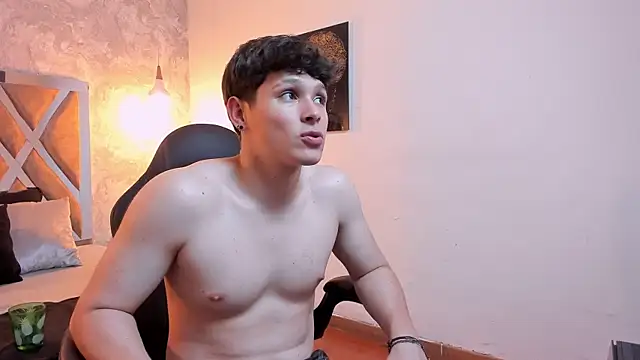 Chat +18 de kraven_lust ao vivo