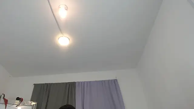 Онлайн чат XXX PhillipCox