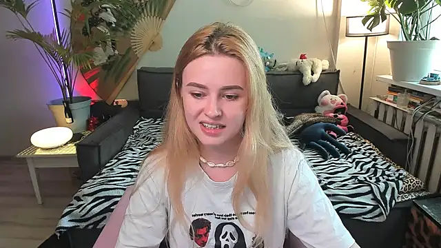 Alexa_Pirs Obrolan Langsung XXX