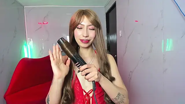LilithCooperr_ Chat XXX in diretta