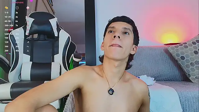 JacoboSwam's Live XXX Chat