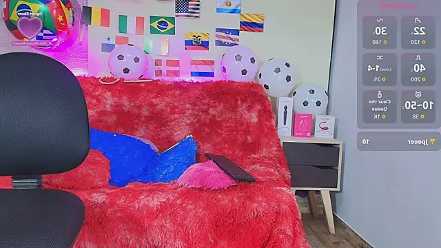 Nyra_Queen Adlı Modelin Canlı XXX Sohbeti