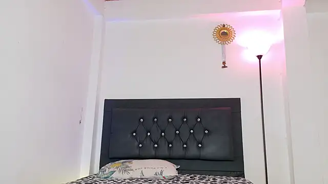 Adele_Rush's Live XXX Chat