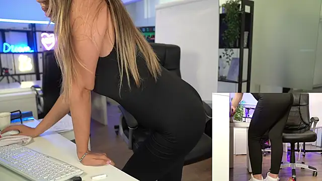 BabesGoWild's Live XXX Chat