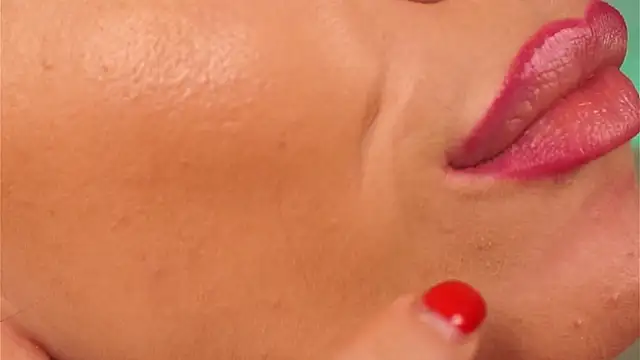 Chat +18 de RubyFever ao vivo