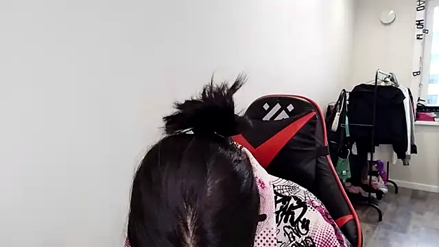AdelineCanup 라이브 XXX 채팅