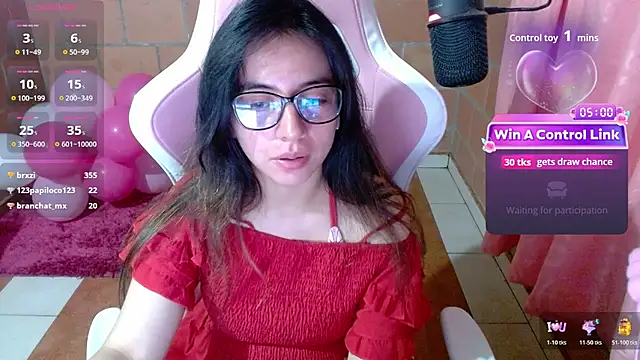 Онлайн чат XXX Maggie_Fox3