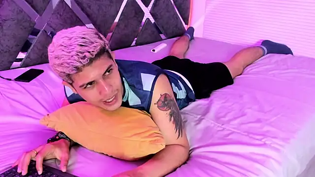 dominic_connor – Naživo XXX chat