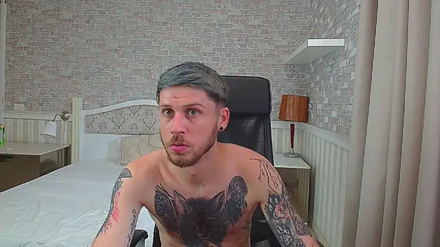 JonahShaw Chat XXX live