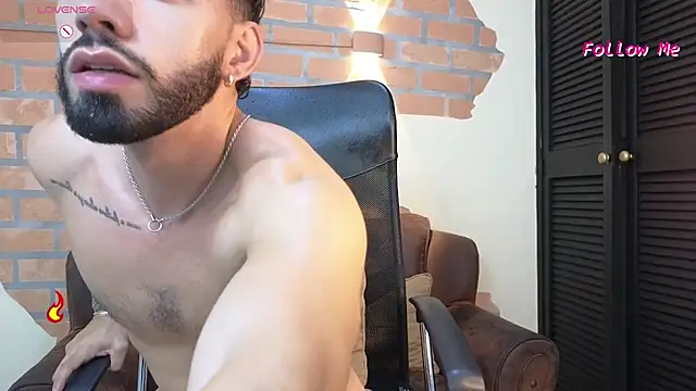 Czat XXX na żywo – David_nova1