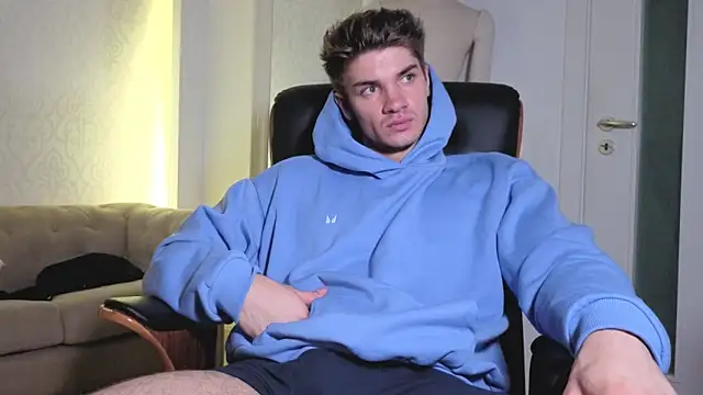 MaxKaiden Live XXX-Chat