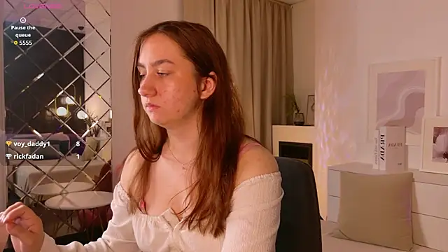 polly_bloomm Chat XXX in diretta