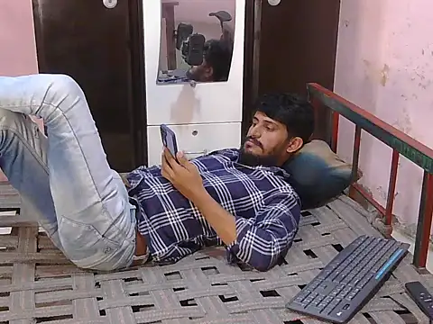 HotXKrish Chat XXX live