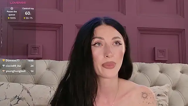 EllieJules Chat XXX in diretta